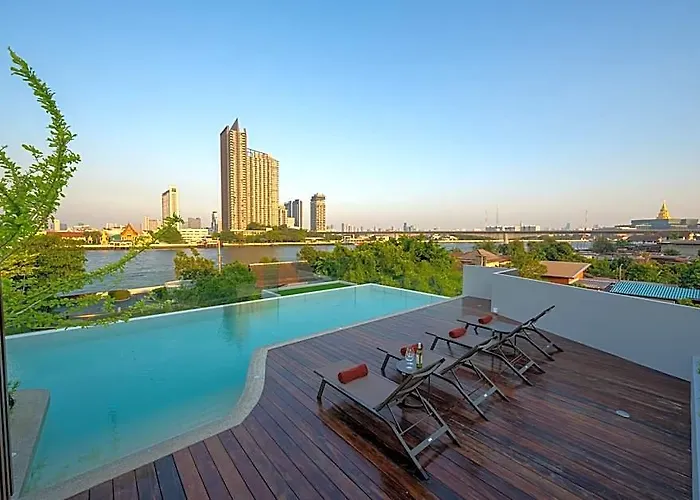 We Riverfront 4* Bangkok