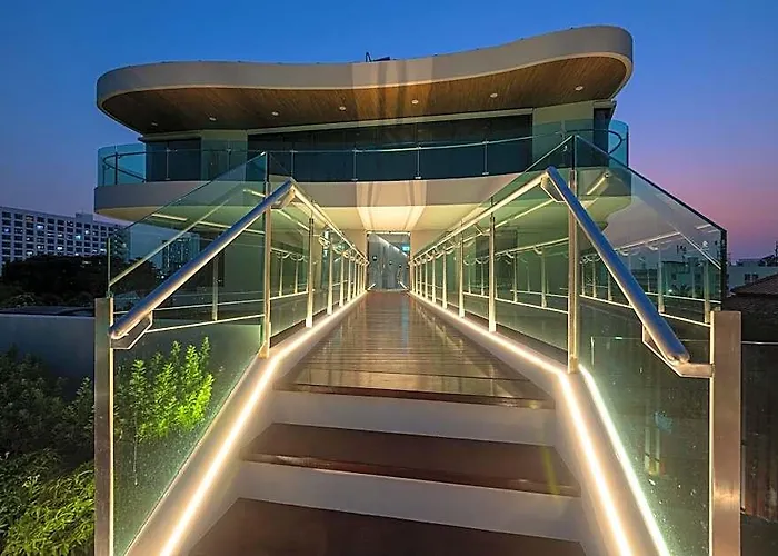 Hotel We Riverfront Bangkok