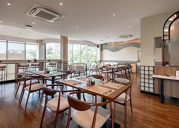 We Riverfront 4* Bangkok